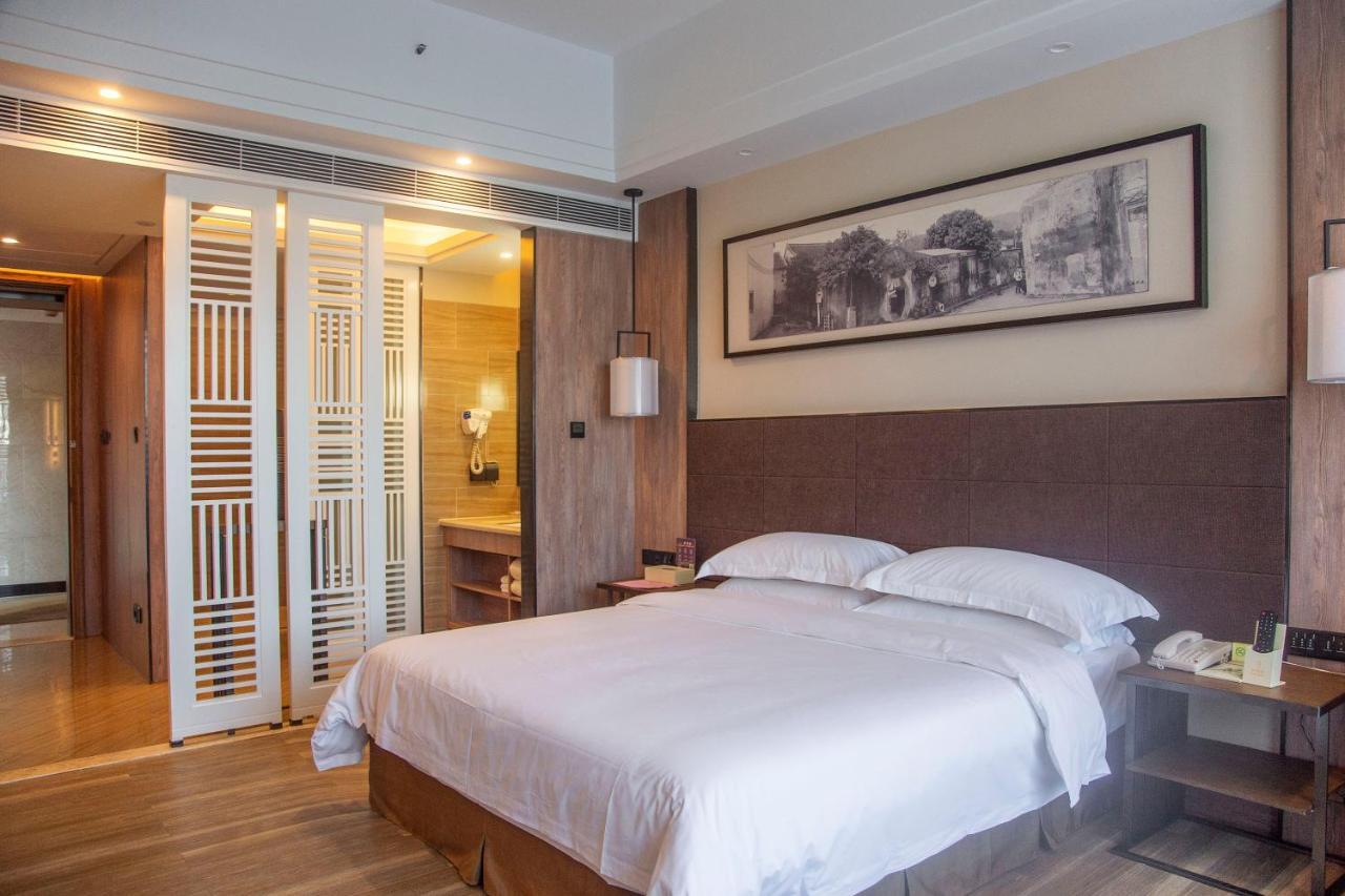 Auden International Hotel Shenzhen Exterior photo